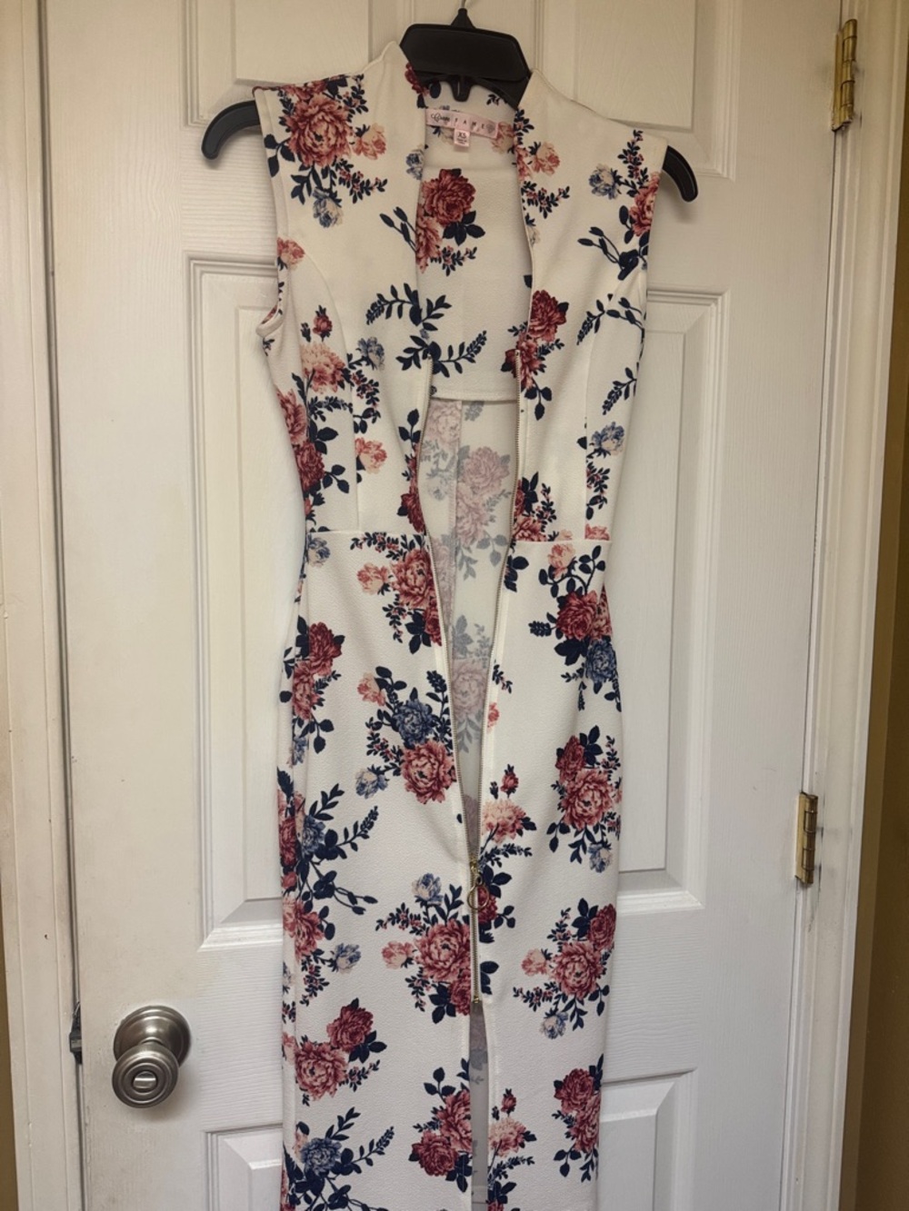 Crave Fame White Midi Dress with Pink and Navy Floral Print - Picture 2 of 5